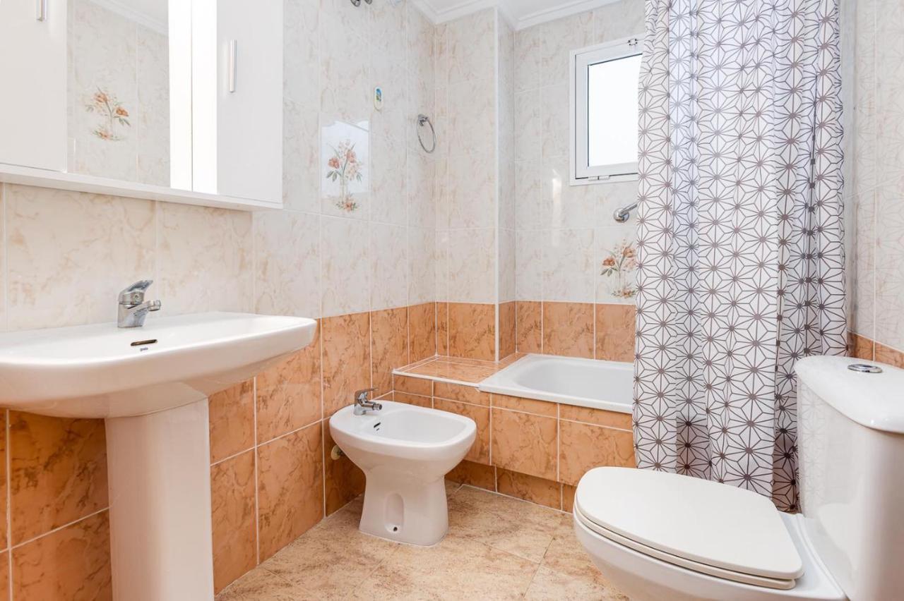 Сomfortable Apartament Caballero De Rodas 또레비에하 외부 사진